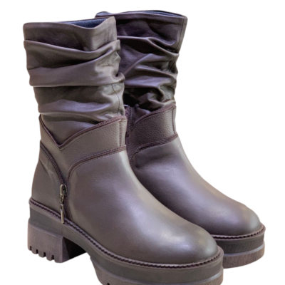 BOTAS EN CUERO