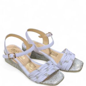 Sandalia Plataforma Cuña Blanca con Brillo y Tiras Trenzadas