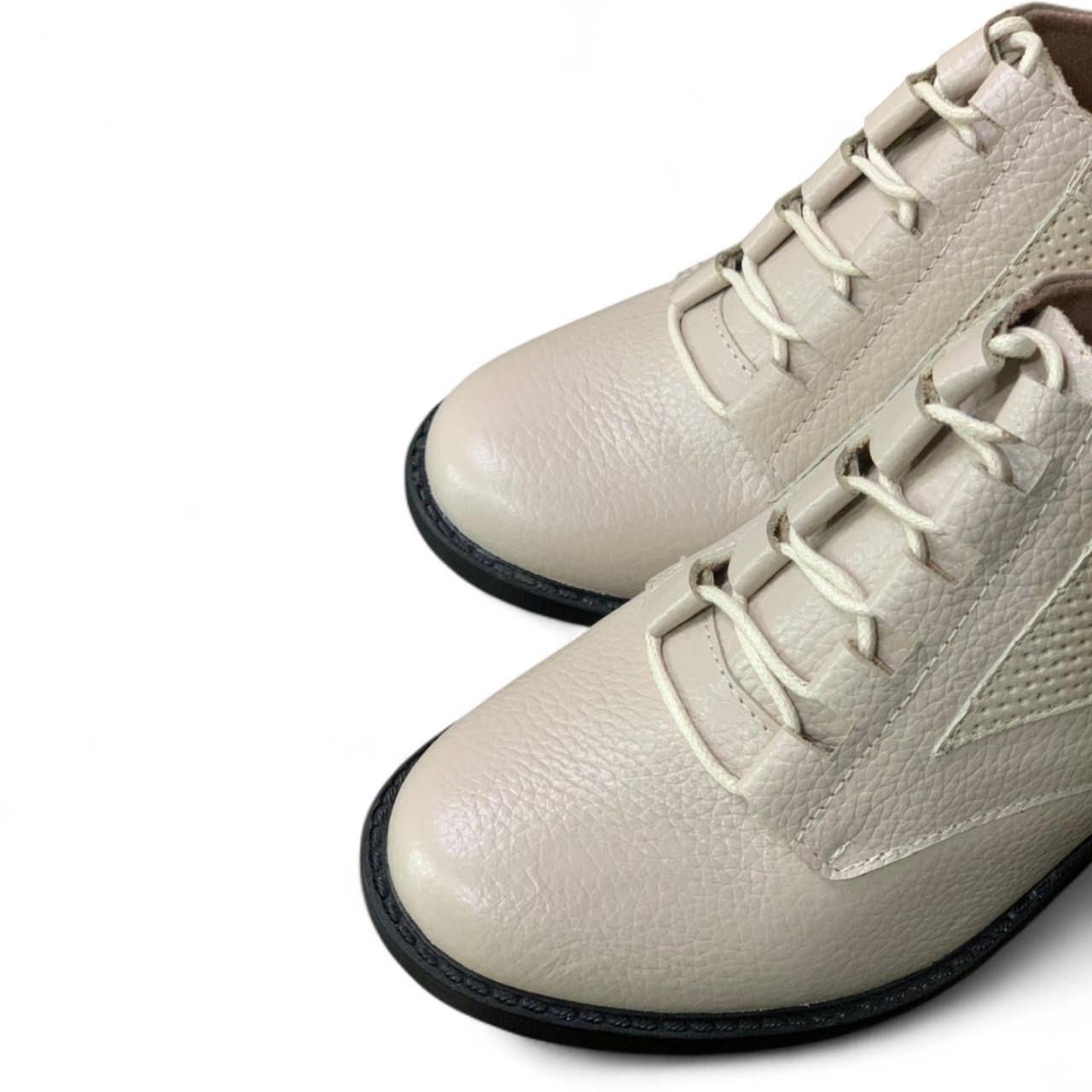 Botin Oxford Retro: Encanto Vintage y Femenino - Imagen 3