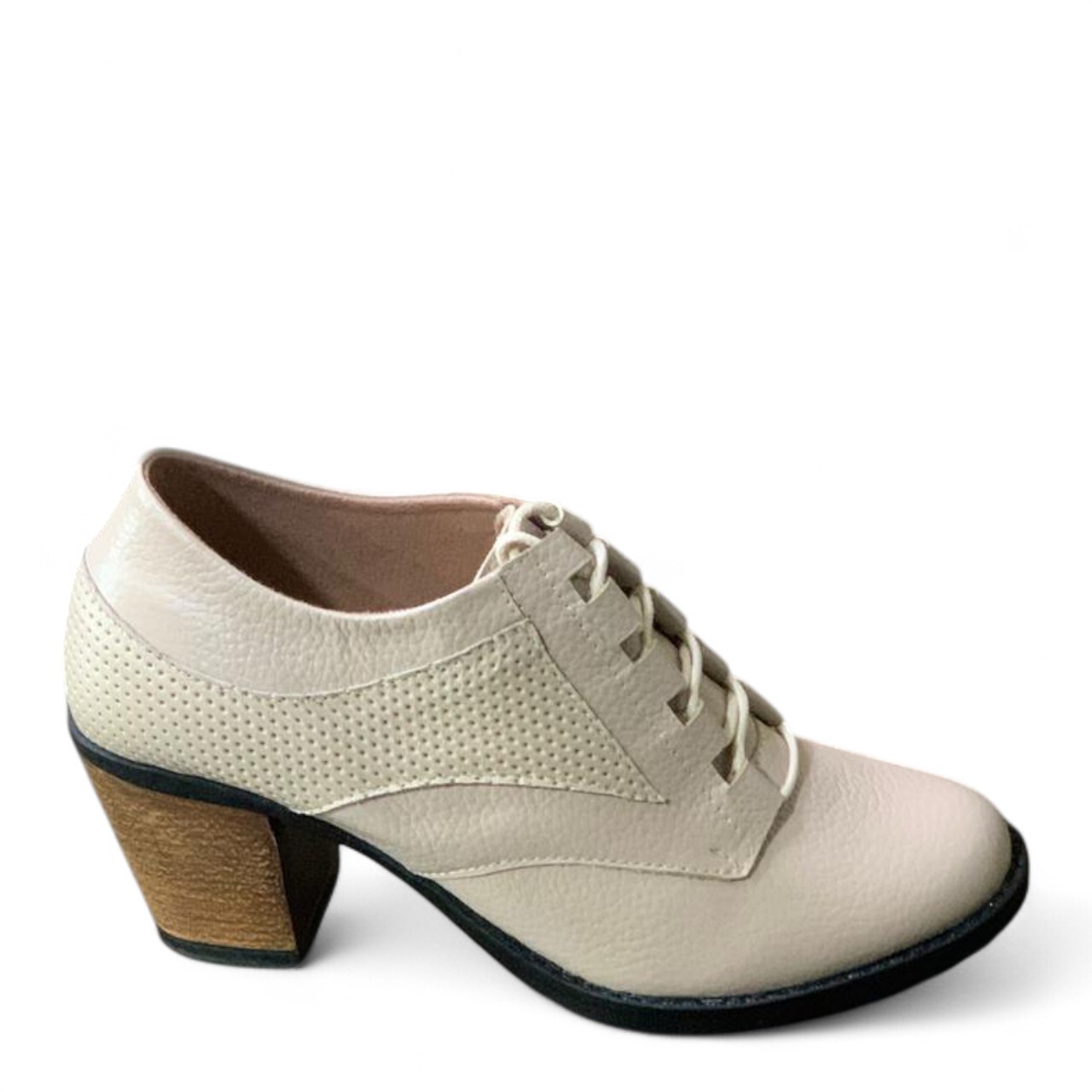 Botin Oxford Retro: Encanto Vintage y Femenino - Imagen 4