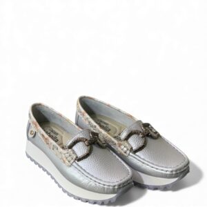 Mocasin Plata con Detalle Floral