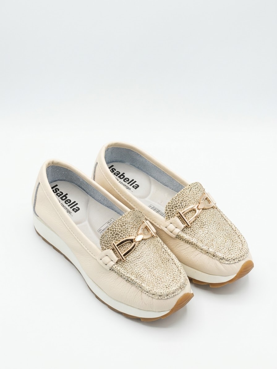 Mocasín Clásico Marfil con Herraje Dorado